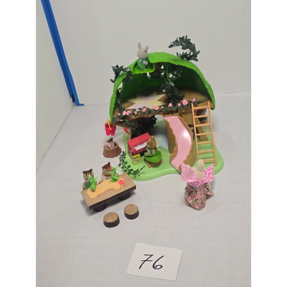 Calico Critters Baby Discovery Forest Secret‎ Treehouse Little Hide and Seekers